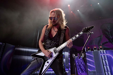 Гитарист Judas Priest попал в больницу из-за проблем с сердцем